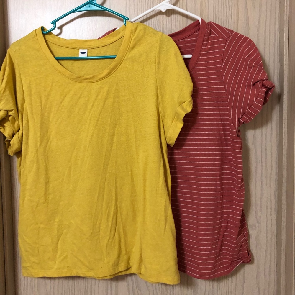 Two Old Navy Knotted Sleeve Tops, Size Large